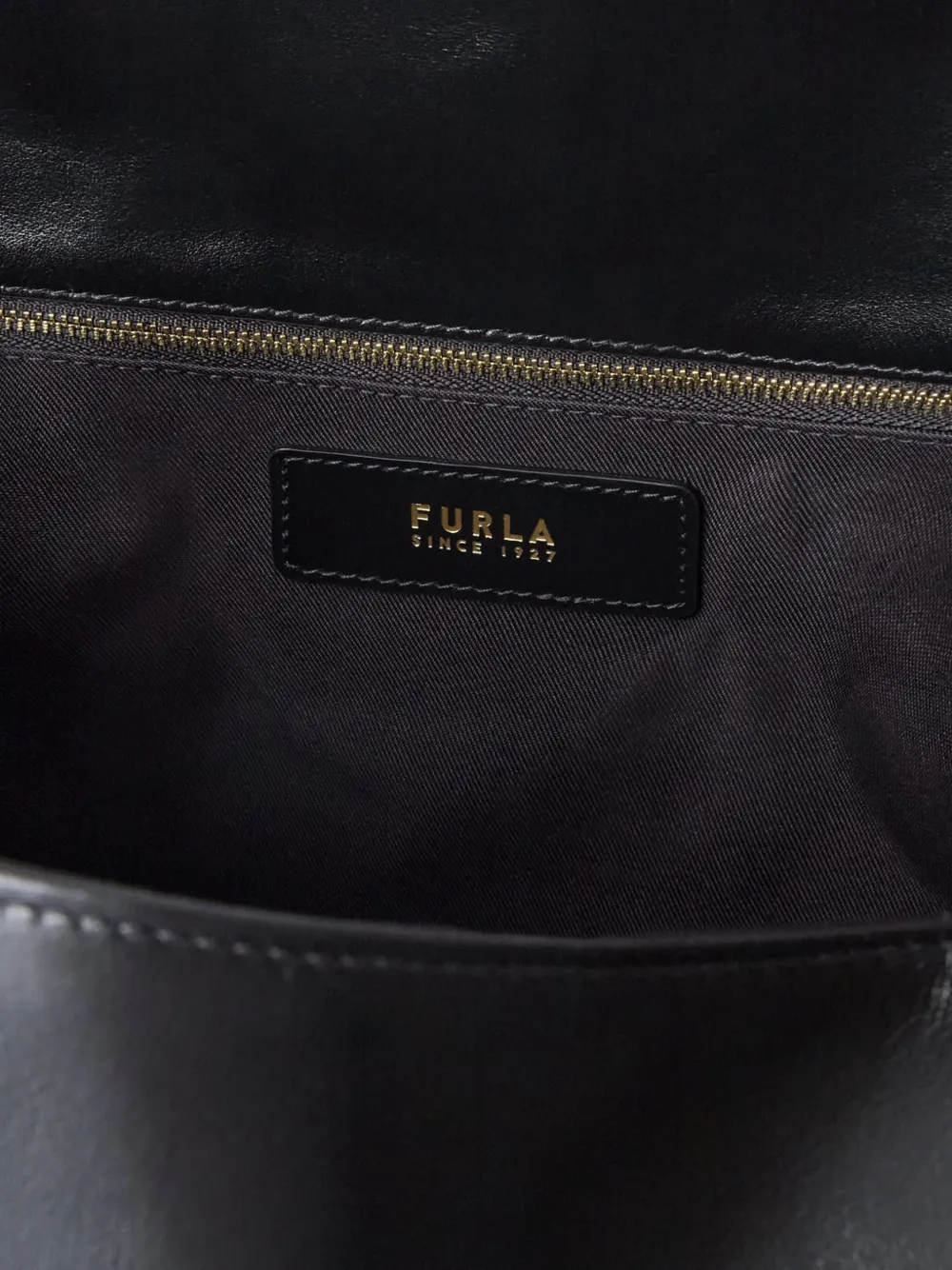 Furla Grote Ginevra schoudertas Zwart