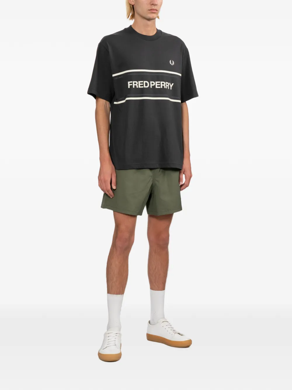 Fred Perry T-shirt met logoprint Grijs