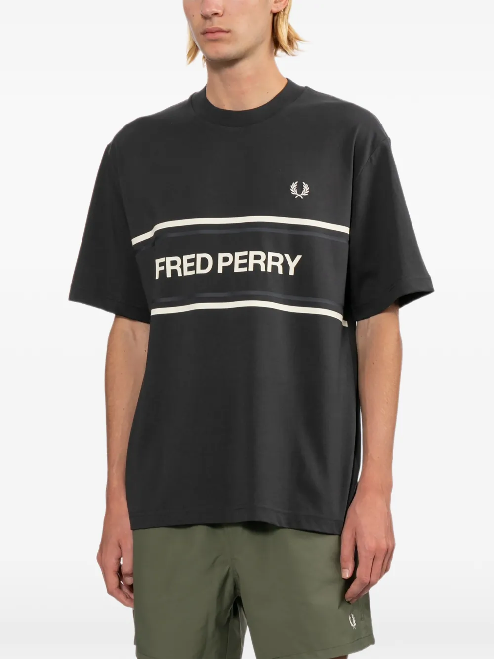Fred Perry T-shirt met logoprint Grijs