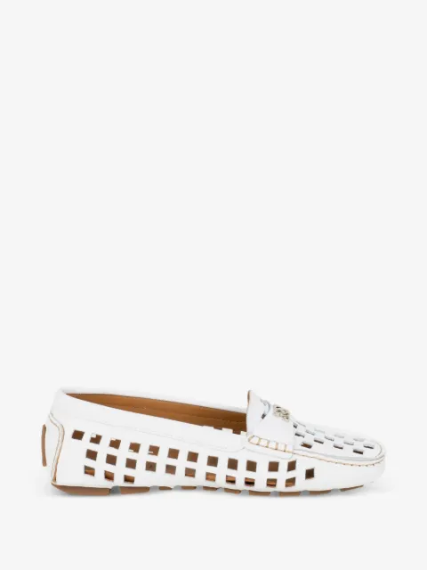 Casadei 컷아웃 로고 장식 로퍼