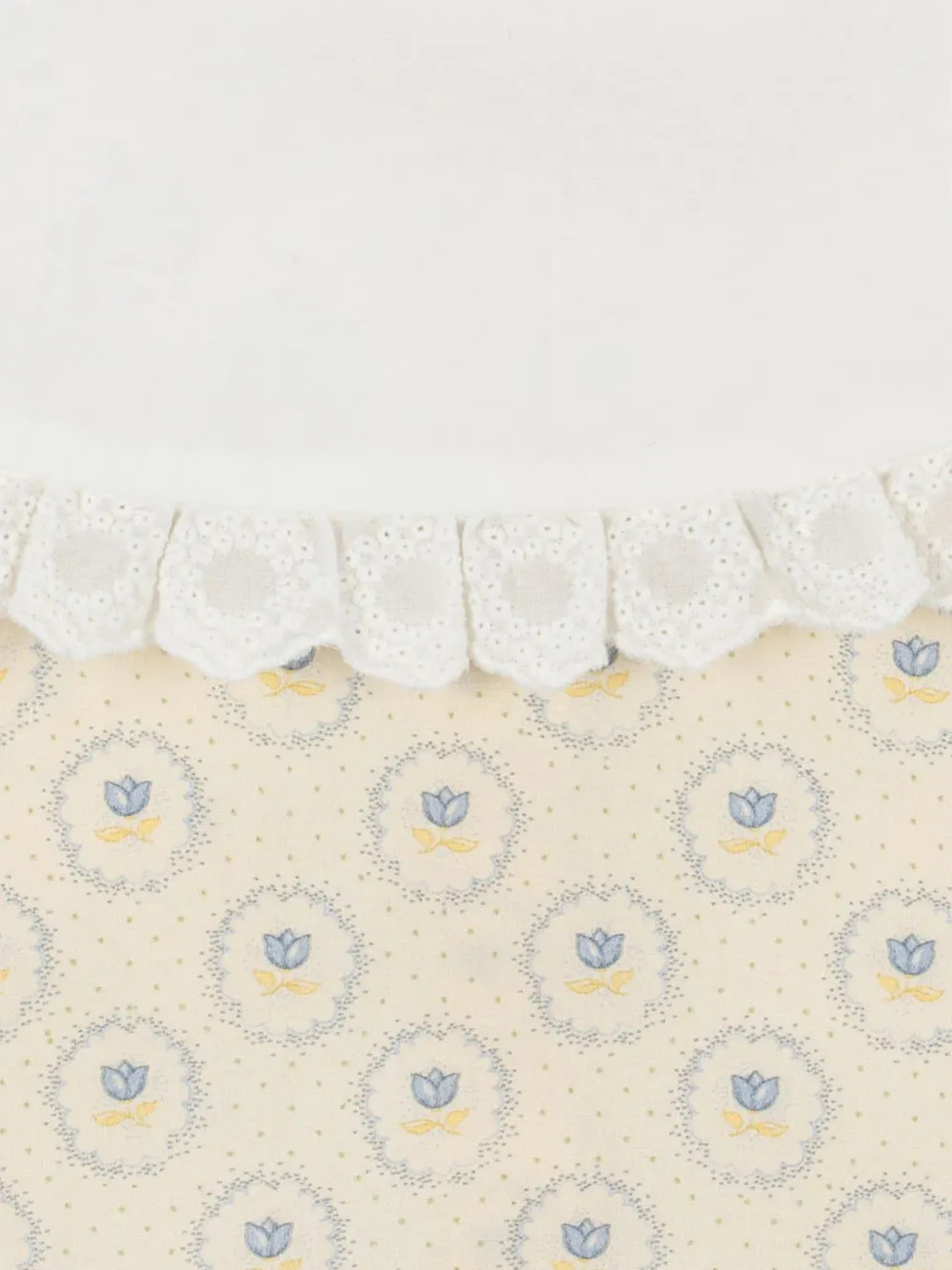 Konges Sløjd Coeur blouse met bloemenprint en ruchekraag Beige