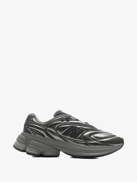 New Balance baskets 5030 à fini métallisé