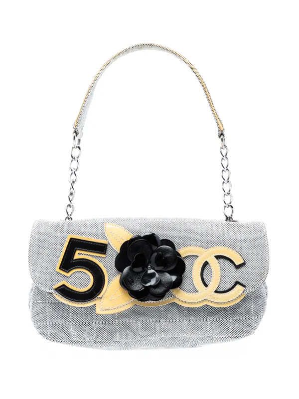 Chanel Pre-owned 2005-2006 Choco Bar Canvas Camellia CC No. 5 Flap Handbag in Grey