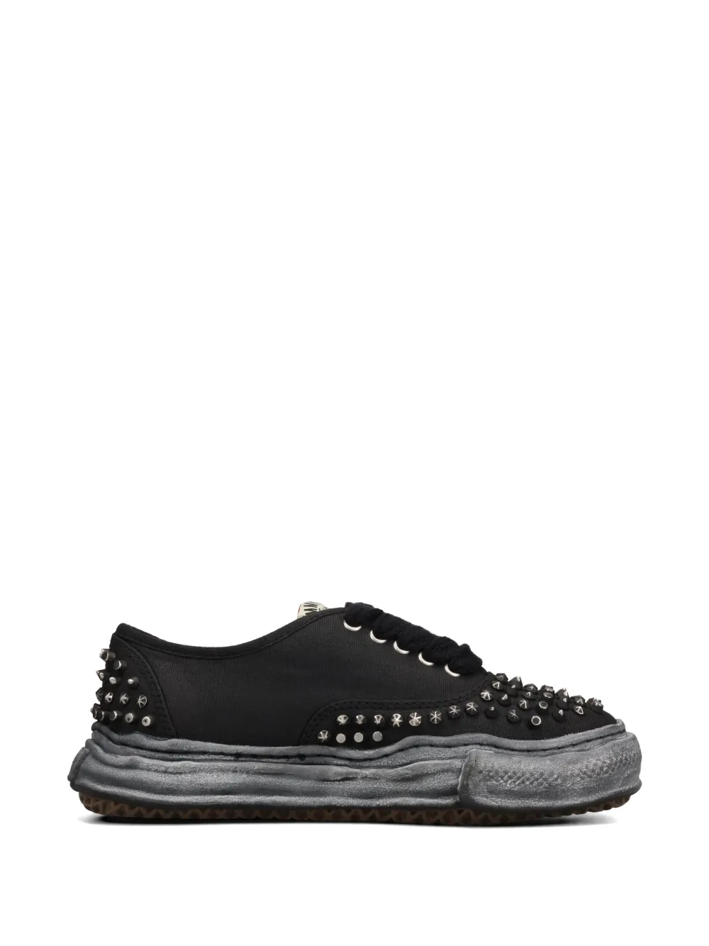 Maison MIHARA YASUHIRO Baker studded sneakers - Schwarz