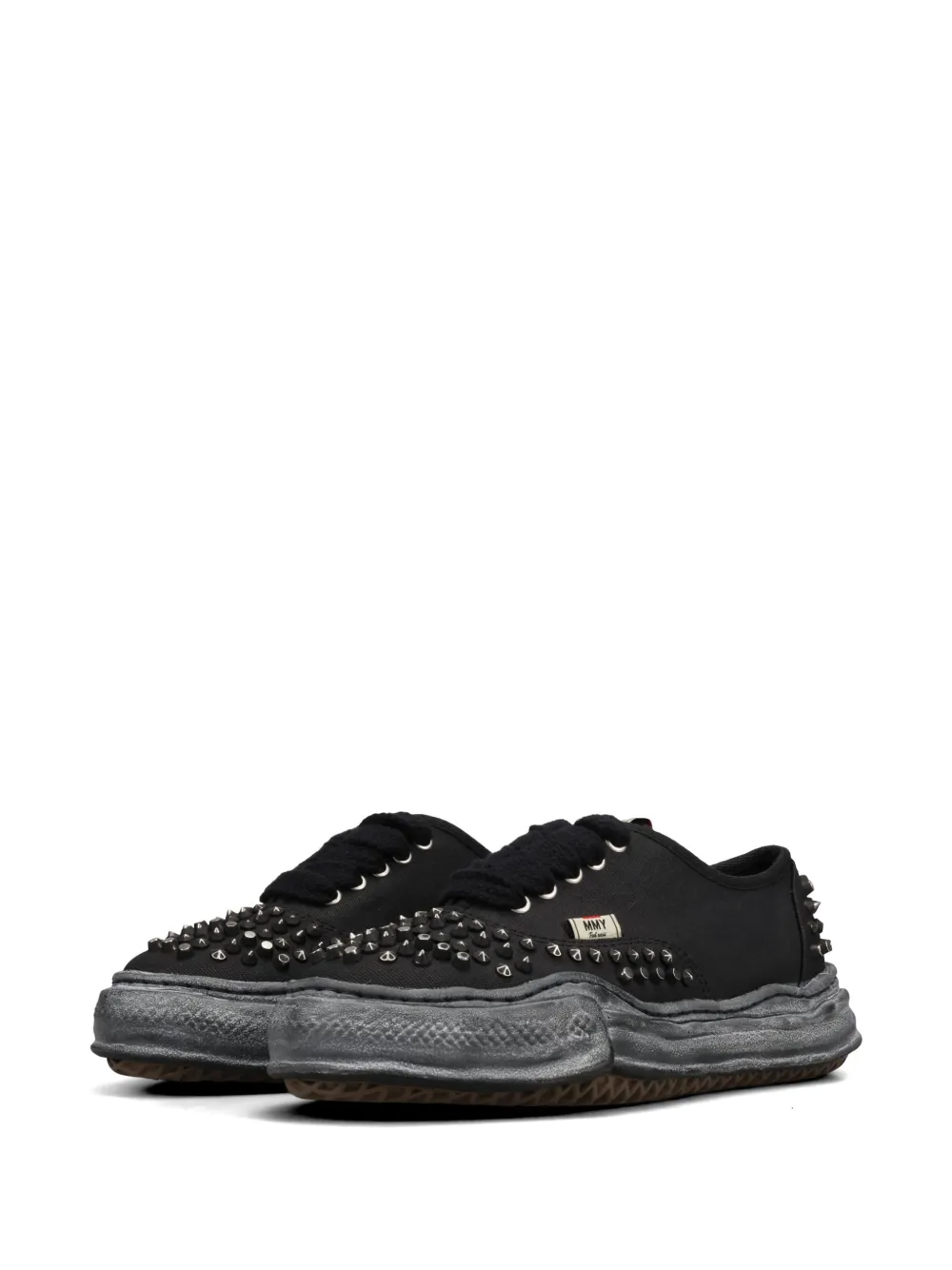Maison MIHARA YASUHIRO Baker sneakers met studs Zwart