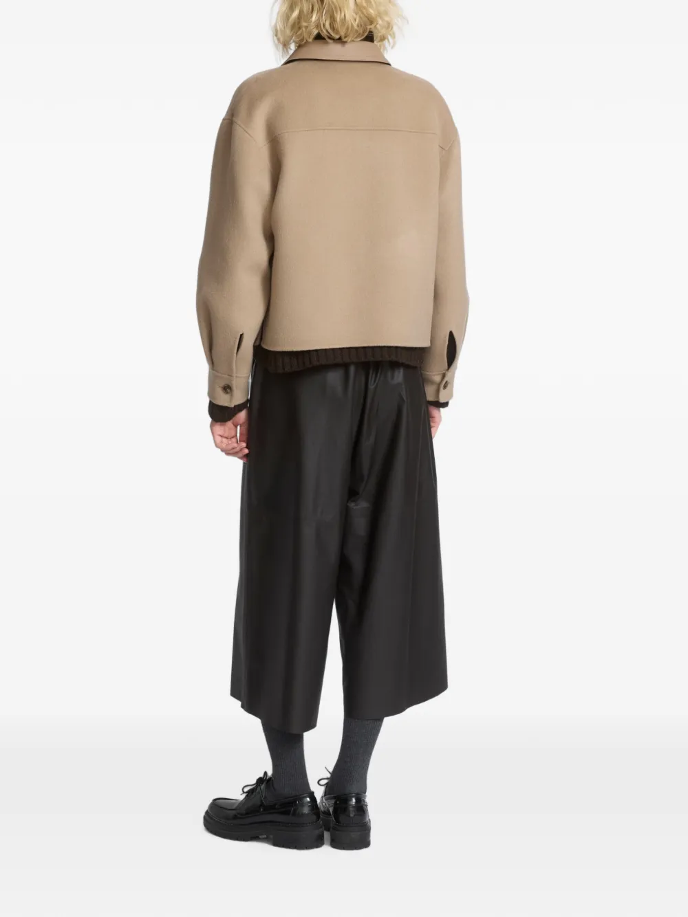 Yves Salomon Jack met leren kraag en borstzak Beige