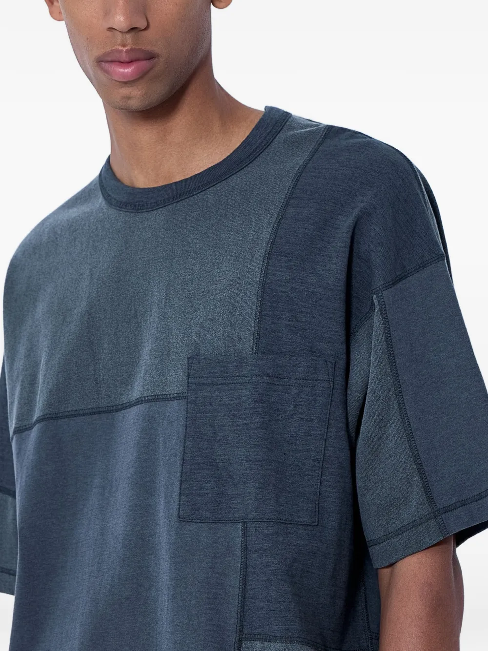 Comme des Garçons Homme T-shirt met borstzak en patchwork Grijs