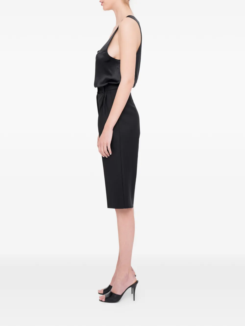 MEDEEA Top met racerback en knopenbies Zwart