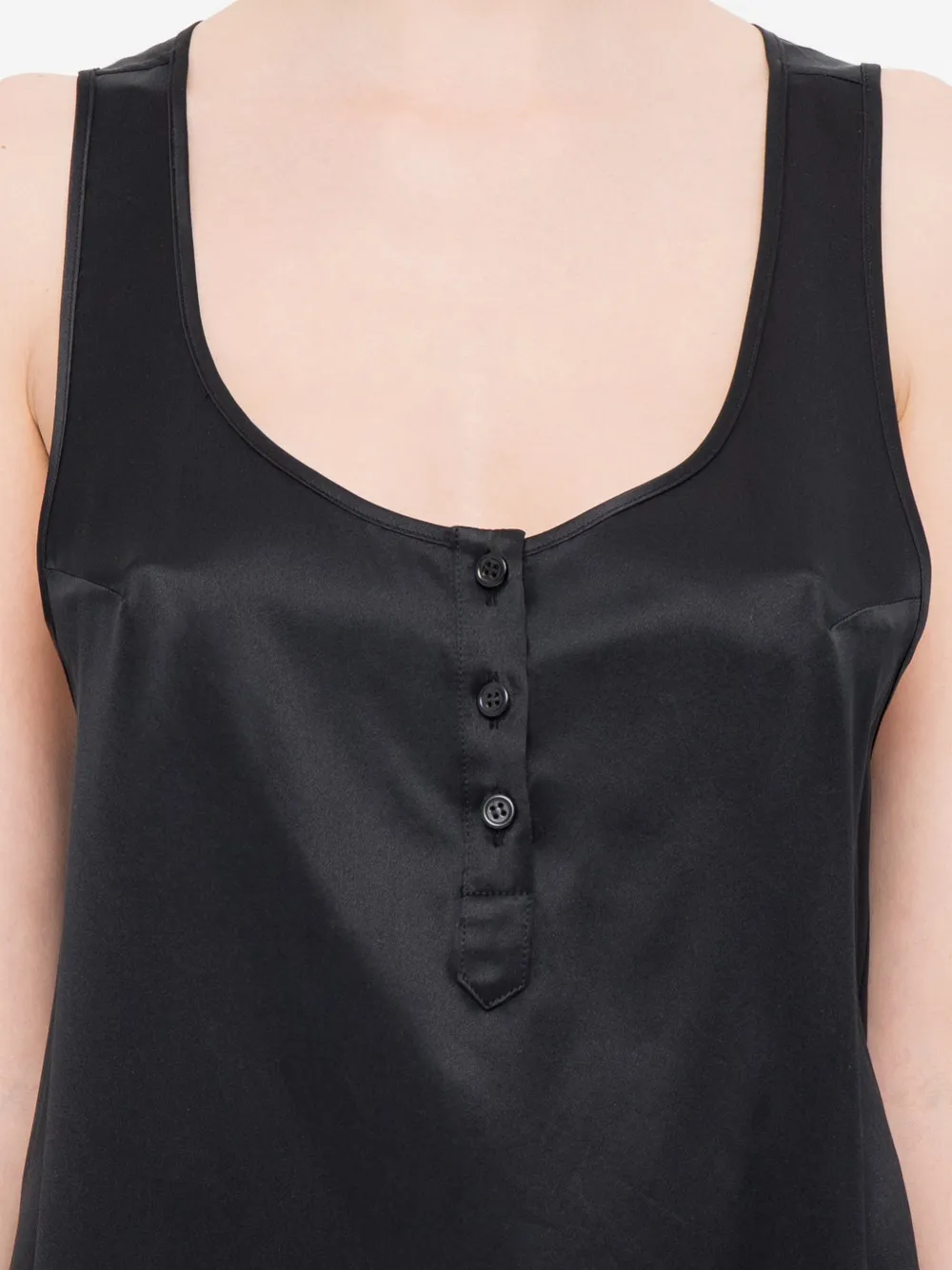 MEDEEA Top met racerback en knopenbies Zwart