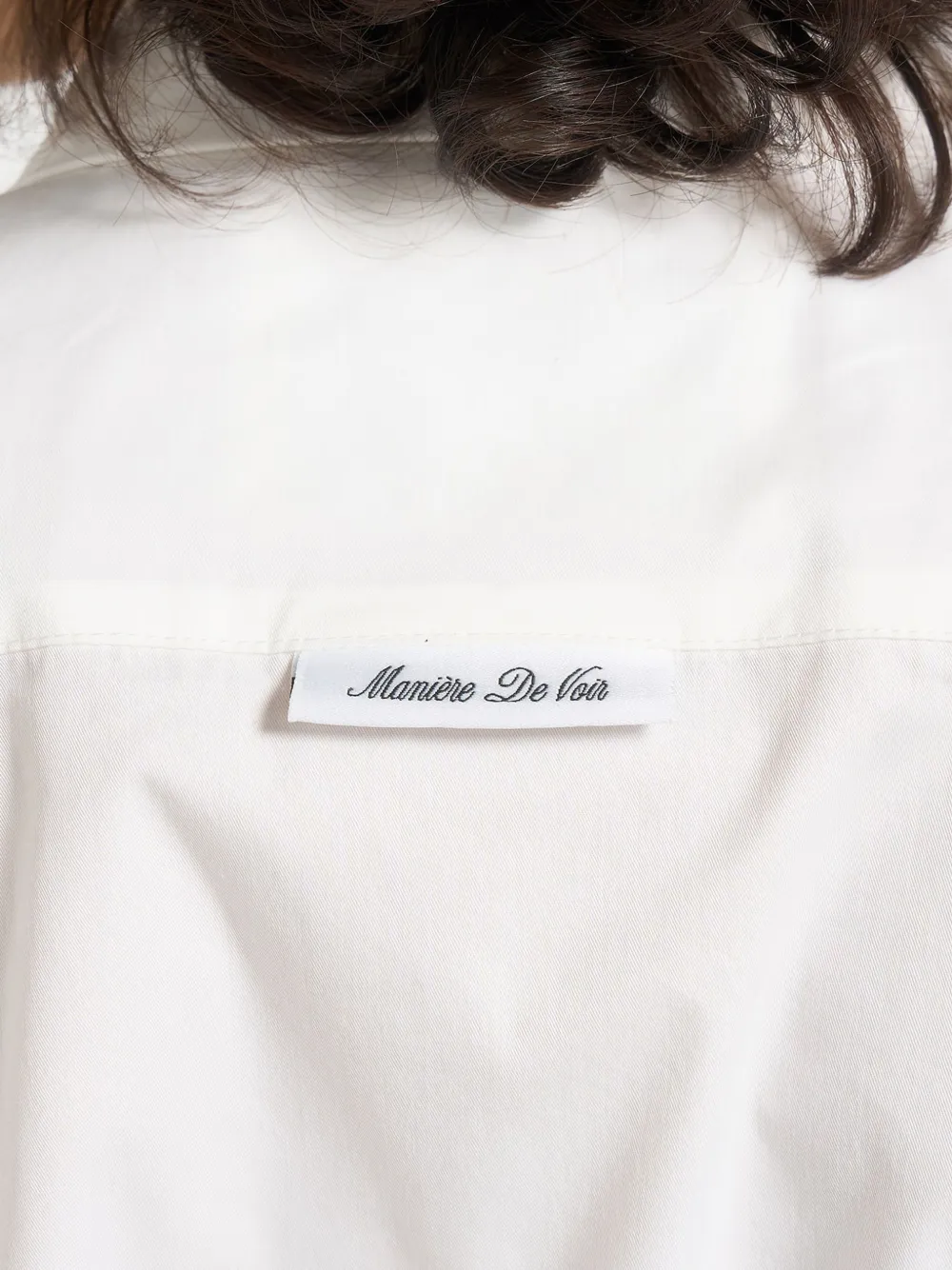 Manière De Voir Orla mouwloze cropped blouse met gestrikte taille Wit