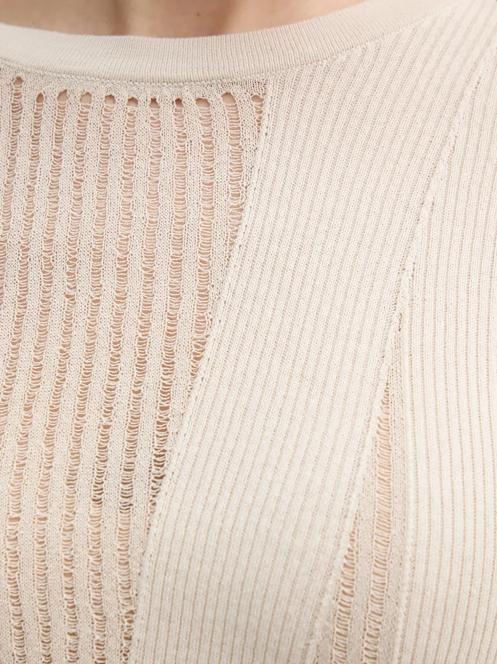 Sisley Geribbelde trui met laddersteek Beige