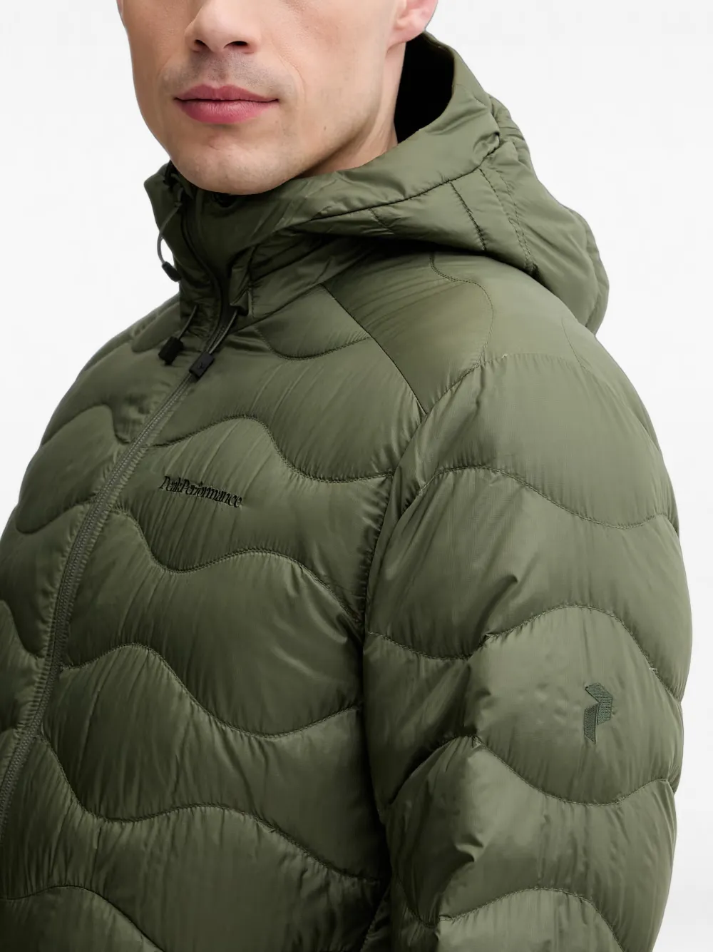 Peak Performance Helium gewatteerd jack met capuchon Groen