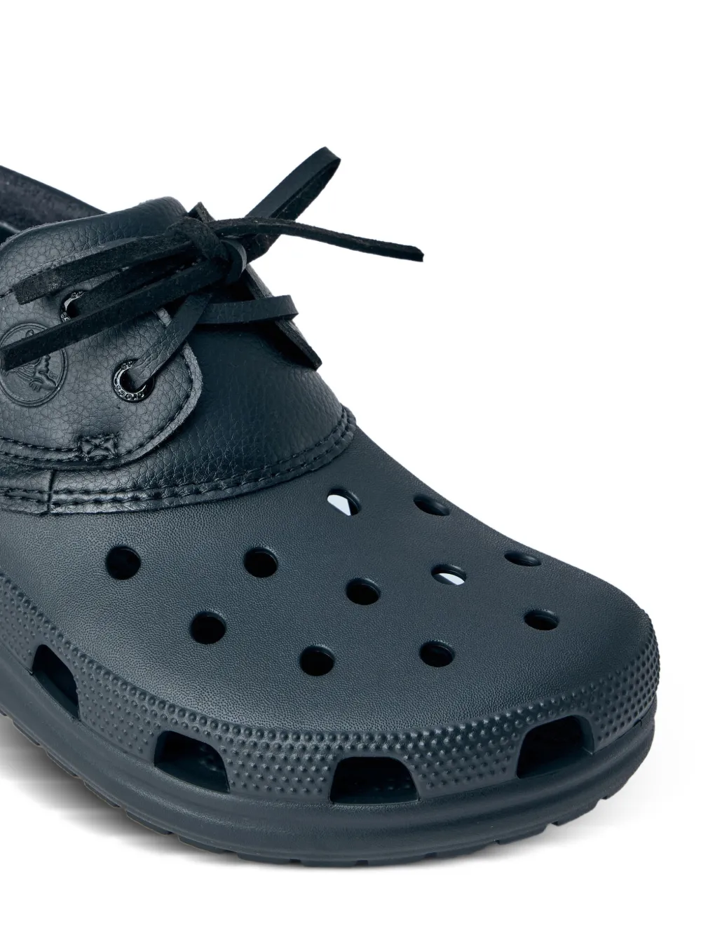 Crocs Classic Islander geperforeerde loafers Zwart