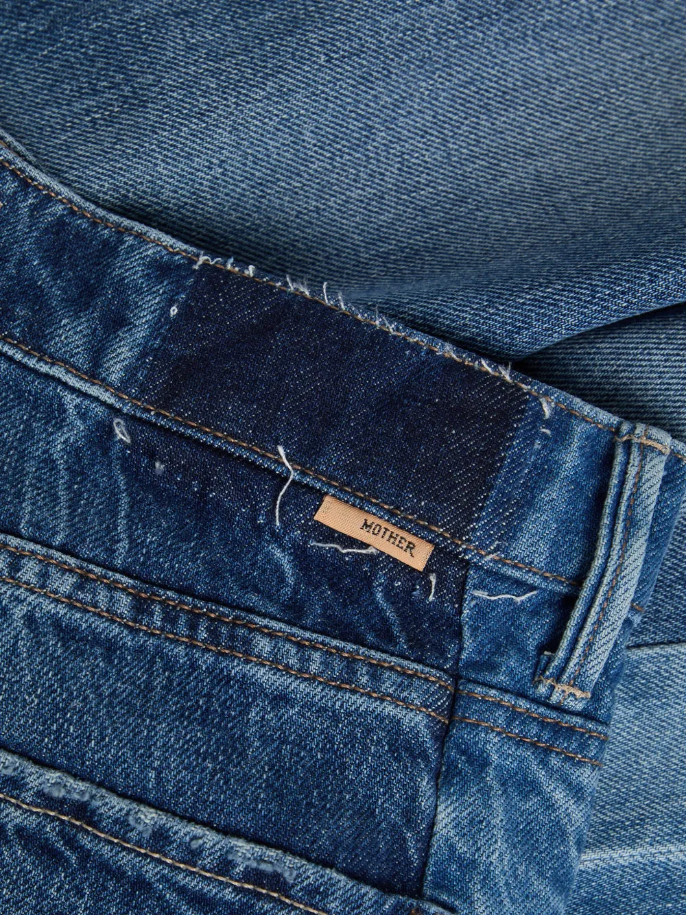 MOTHER Jeans met gerafelde afwerking en vlakken Blauw