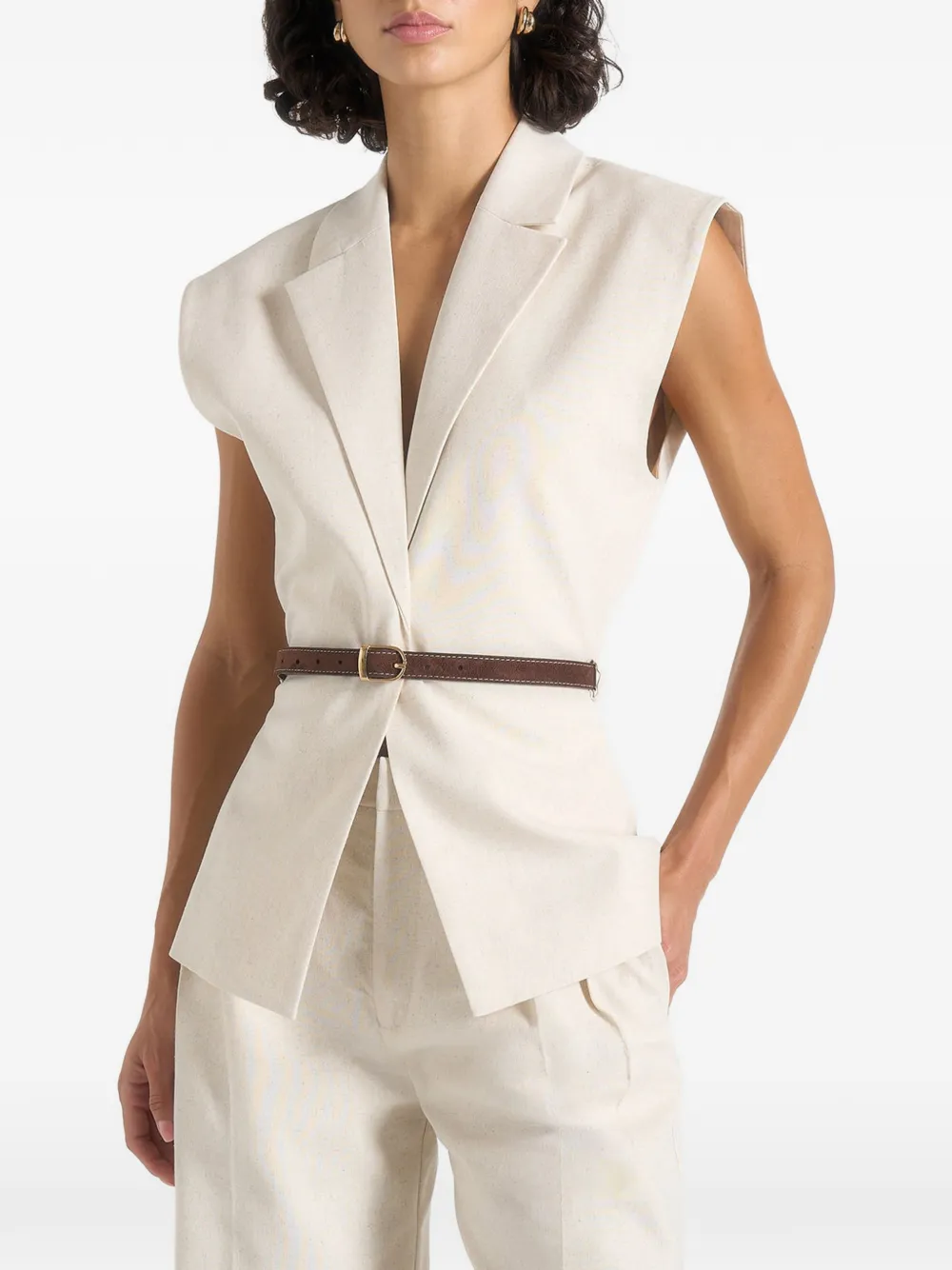 Manière De Voir Linda gesmockt gilet met brede schouders Beige