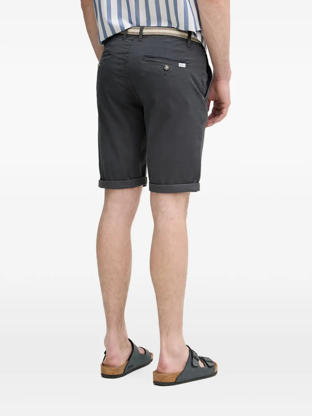 Lindbergh Shorts met opgerolde manchetten en ceintuur Grijs