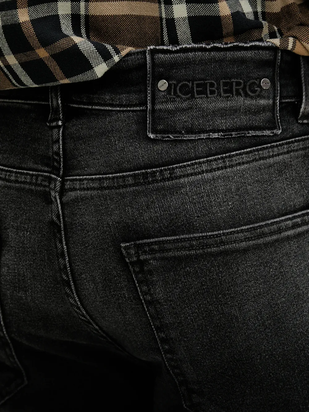 Iceberg Jeans met wassing Zwart