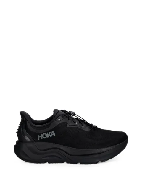HOKA baskets Arahi SR empiècements résille