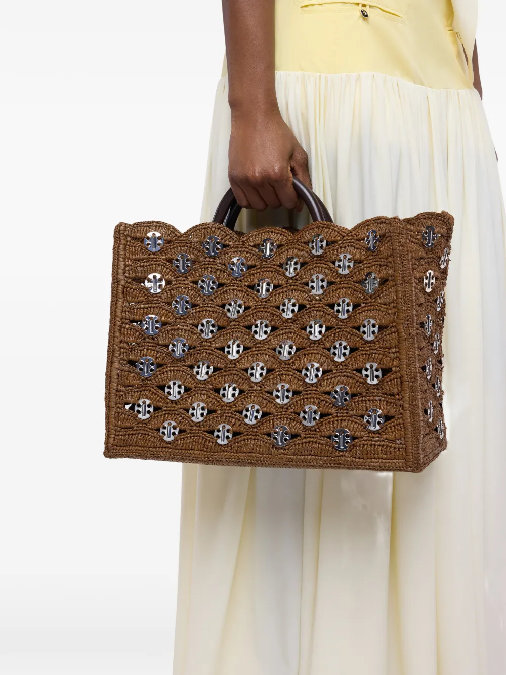 Rabanne Grote shopper in donkerbruine raffia met zilveren Signature 1969 Discs