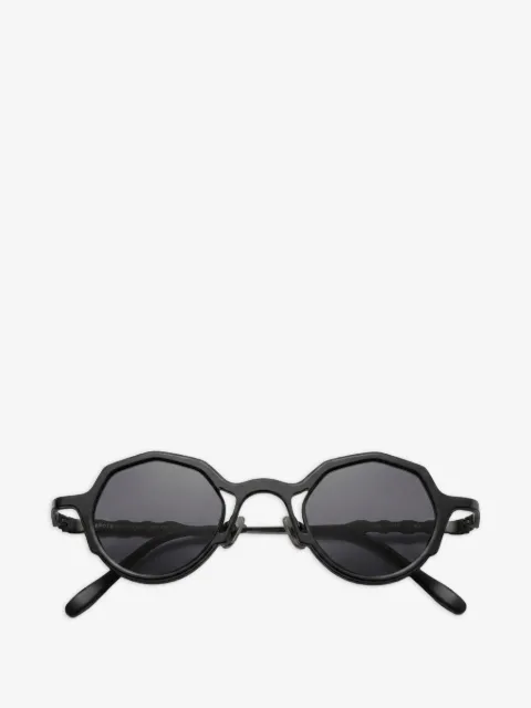 Capote lentes de sol con armazón geométrica
