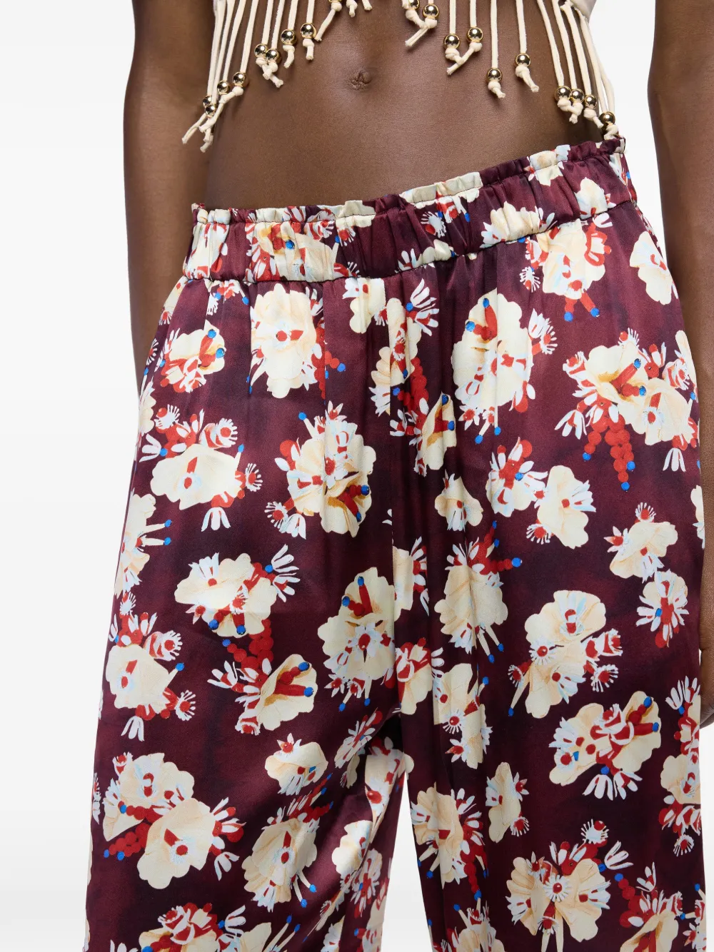 Rabanne Floral-patterned Silk Trousers in Red, view 5