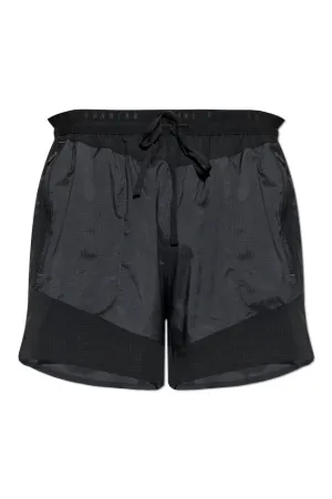 Nike ACG ハイキングショーツ | ブラック | FARFETCH JP