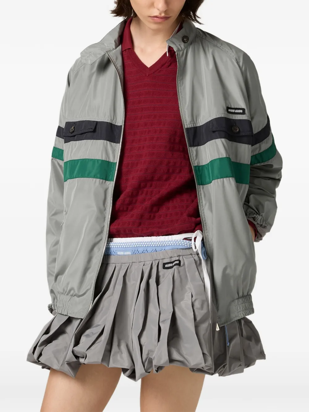 Miu Trui met V-hals Rood