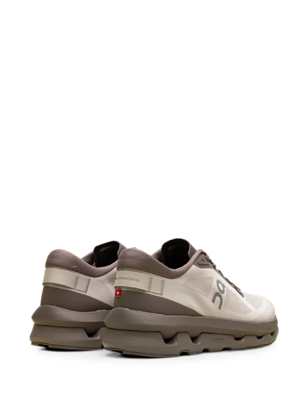 On Cloudz e sneakers Beige