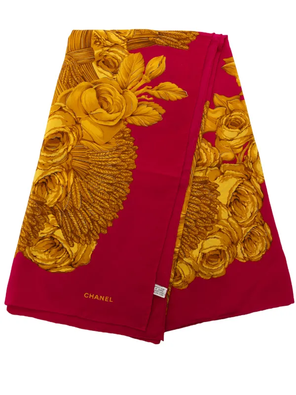Chanel Pre-owned 1990-2010 Ornate Floral Print Silk Scarf Scarves in Pink
