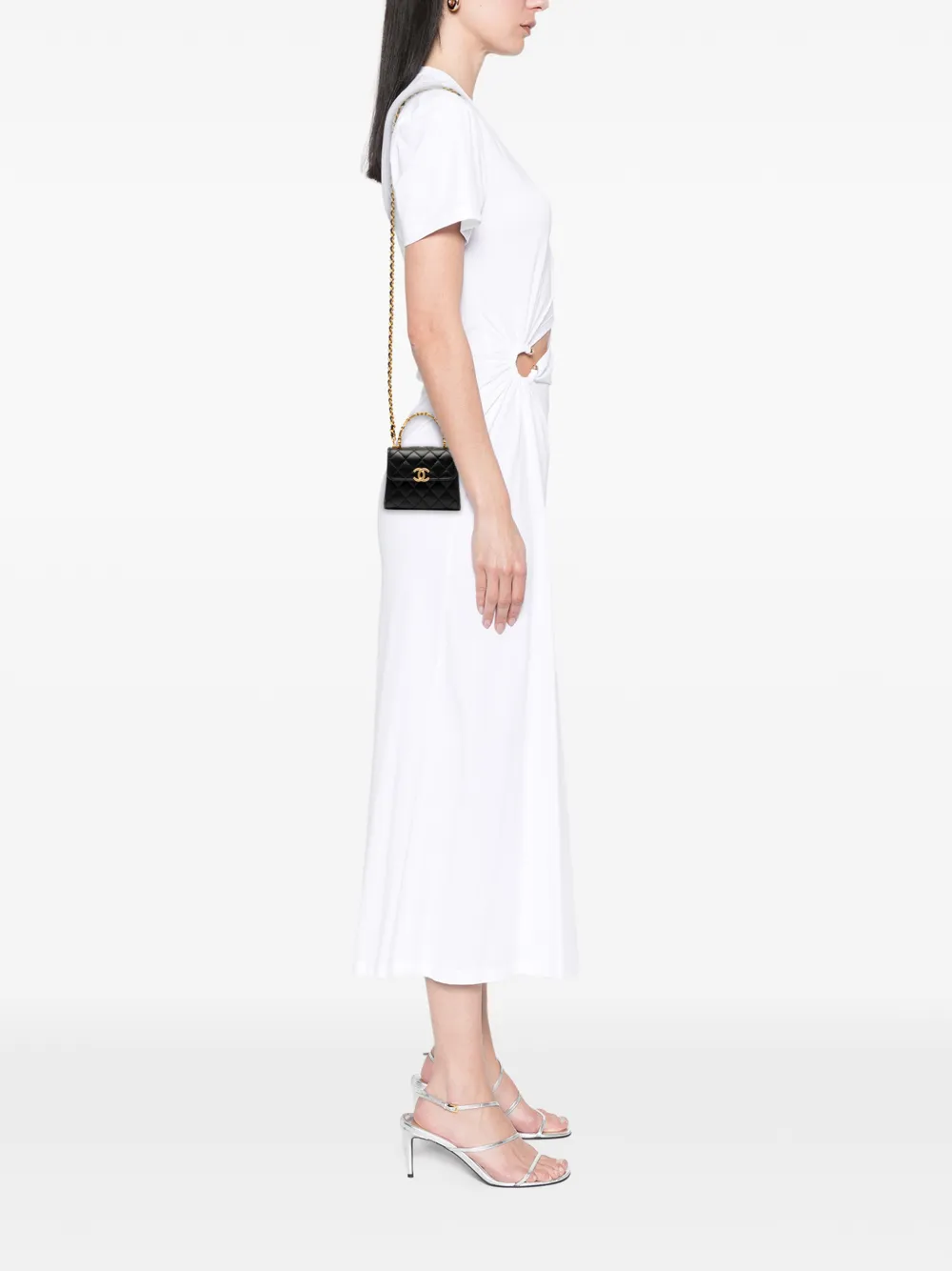  Chanel Pre-owned Bolso Satchel Mini De Piel De Borrego Esmaltado Y Acolchado Con Logo Cc Y Asa Superior 2021-2026 - Negro 