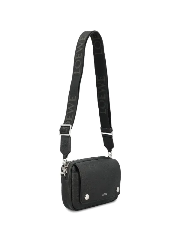LOEWE ブラックレザー ケース ショルダー LOEWE ペブルレザー ショルダーバッグ | ブラック | FARFETCH JP