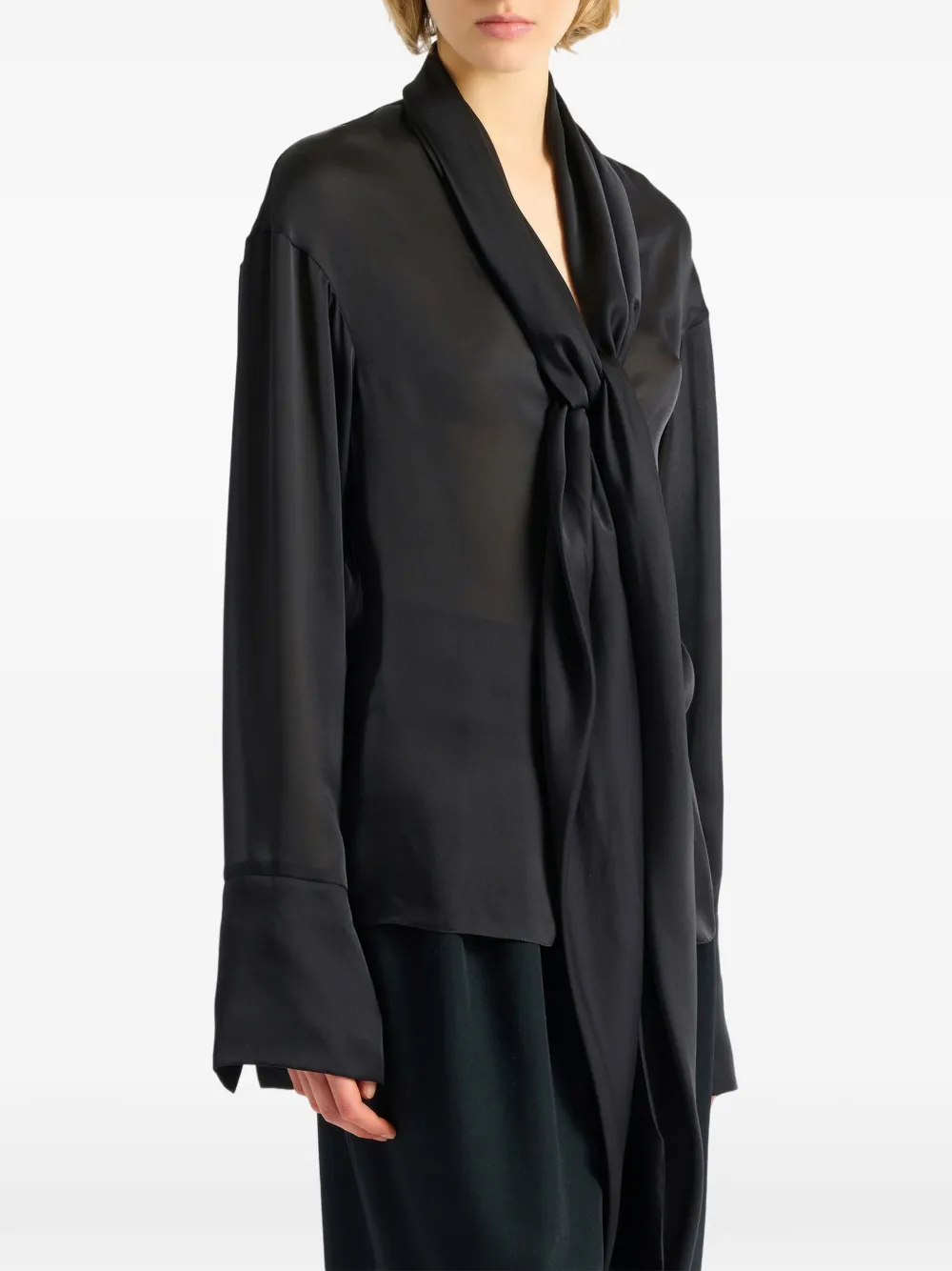 Balmain Zijden blouse met gestrikte hals Zwart