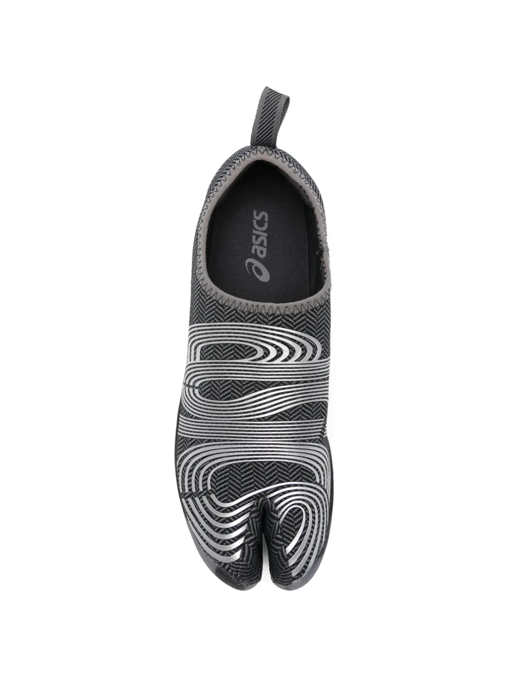 ASICS x Kiko Kostadinov Lyasa FF split-toe graphic-print sneakers Grijs