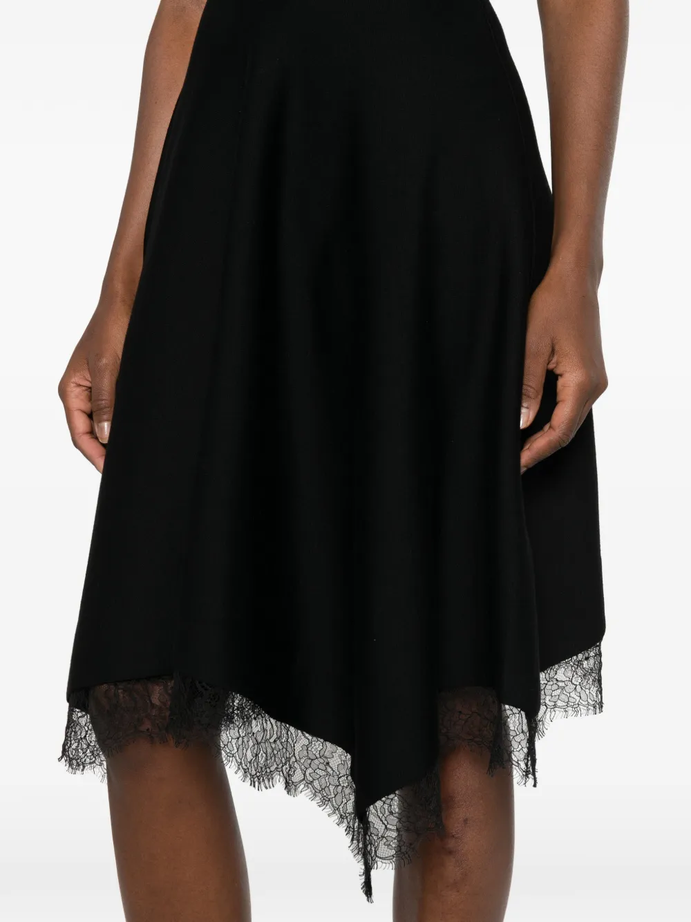 Alexander McQueen Asymmetrische jurk met kanten afwerking Zwart