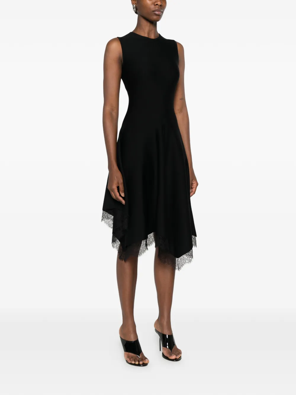 Alexander McQueen Asymmetrische jurk met kanten afwerking Zwart
