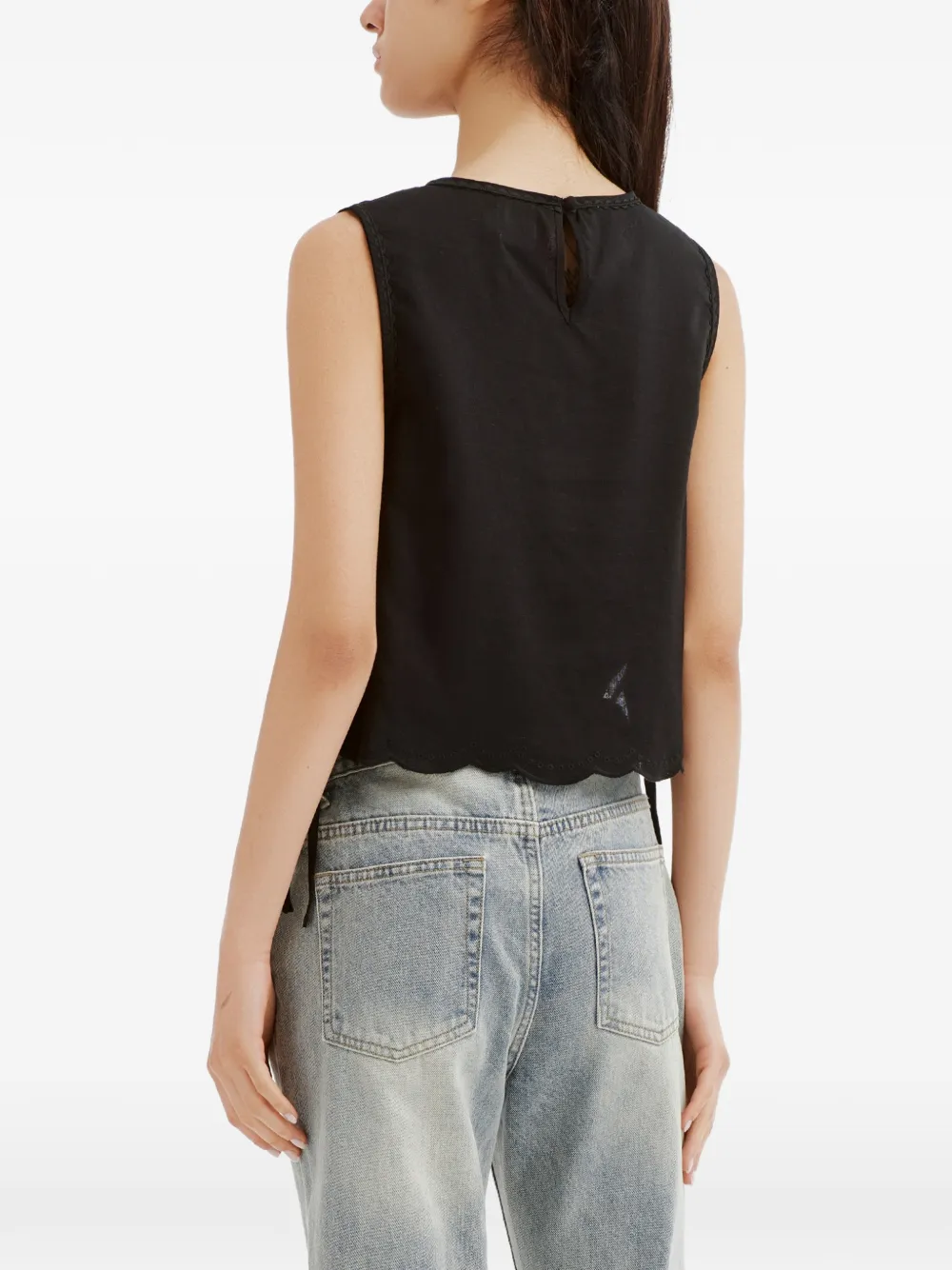 b+ab Blouse met geborduurde bloemen en gewelfde afwerking Zwart