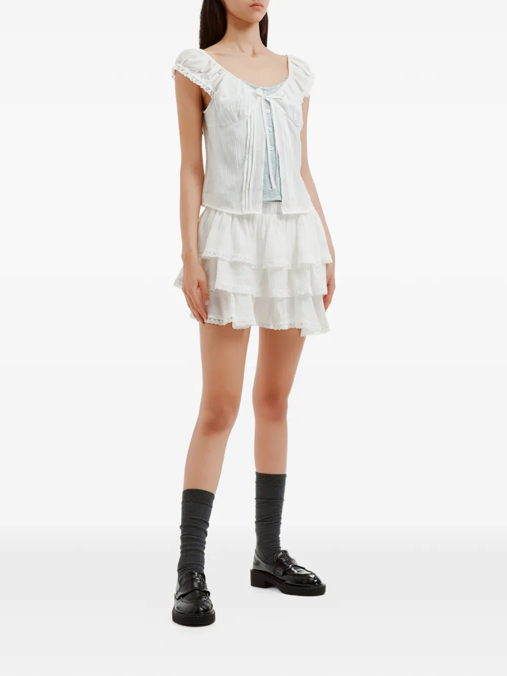 b+ab Gelaagde blouse en mini-rok met ruches Wit