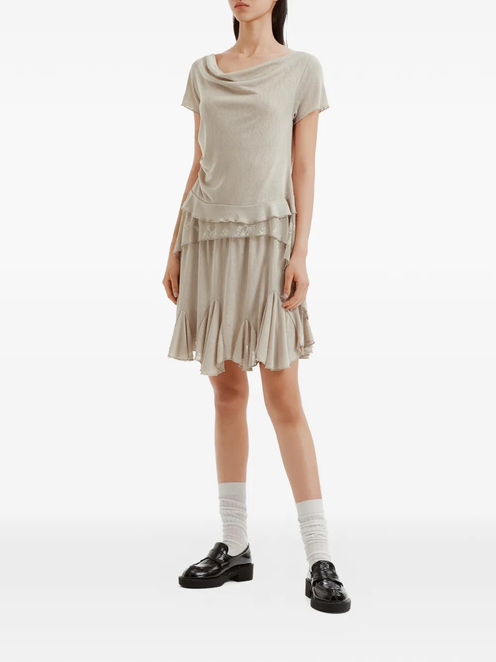 tout a coup Jurk met kanten afwerking en ruches Beige