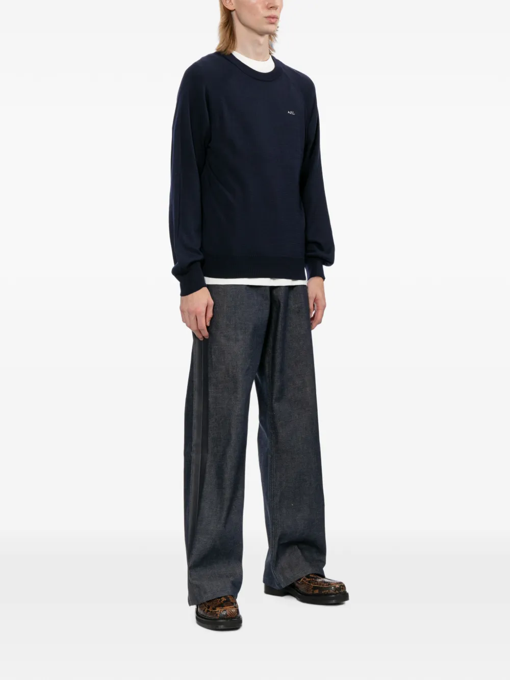 A.P.C. Trui met raglan mouwen en geborduurd logo Blauw