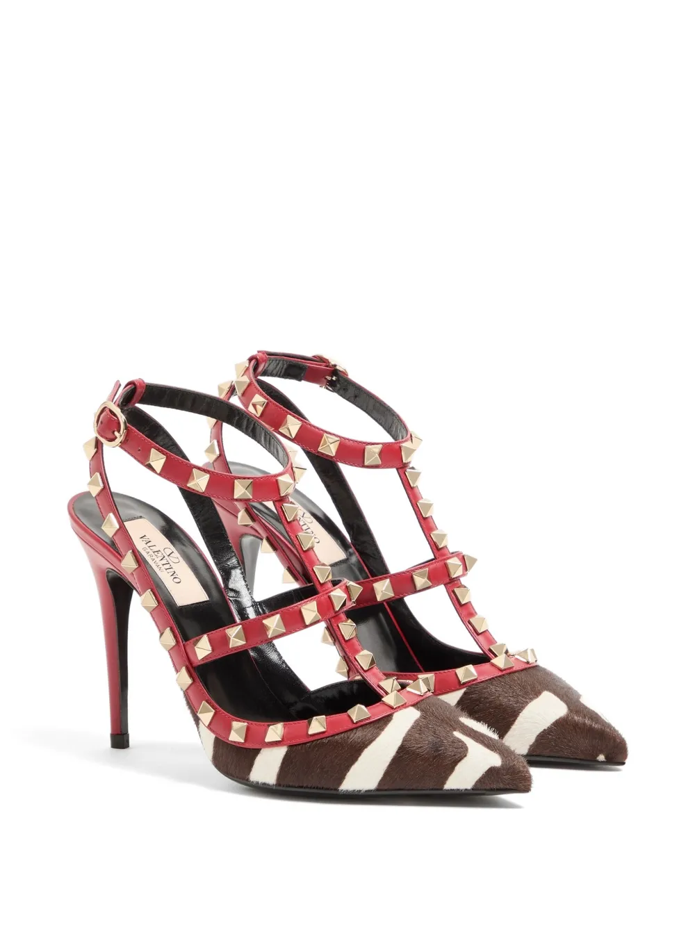 Valentino Garavani Rockstud kalfsleren pumps met bandjes en ponyhaar 100 mm Bruin