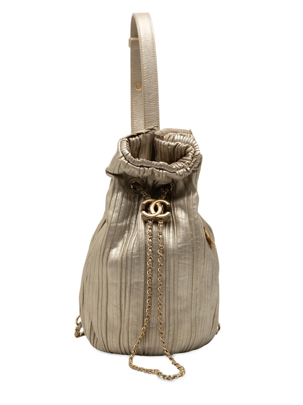 CHANEL Pre-Owned 2018 Small Metallic Calfskin Coco Pleats Drawstring backpack - Oro