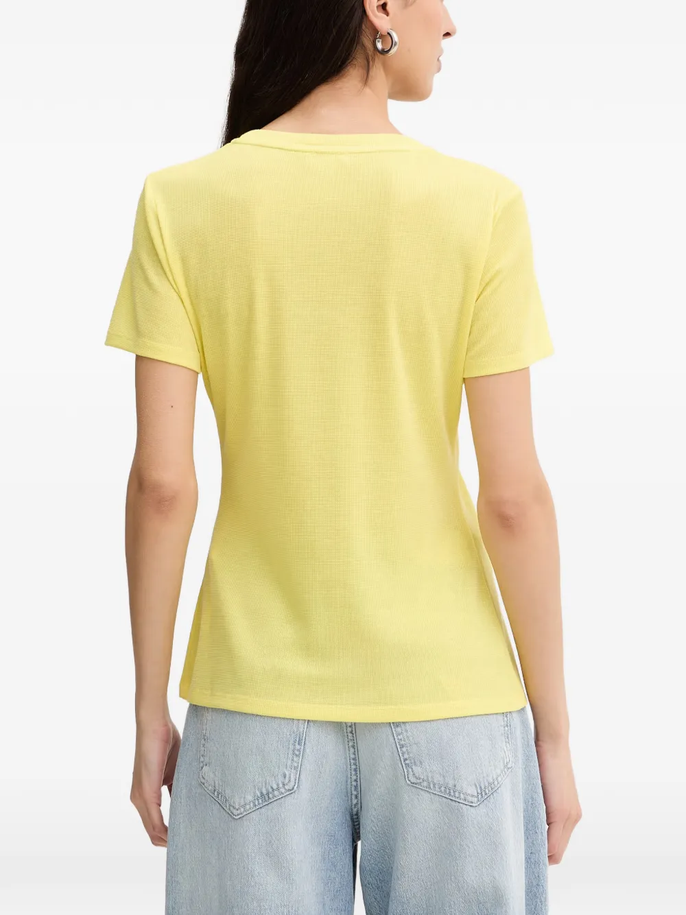 LIU JO T-shirt met geborduurd logo en V-hals Geel