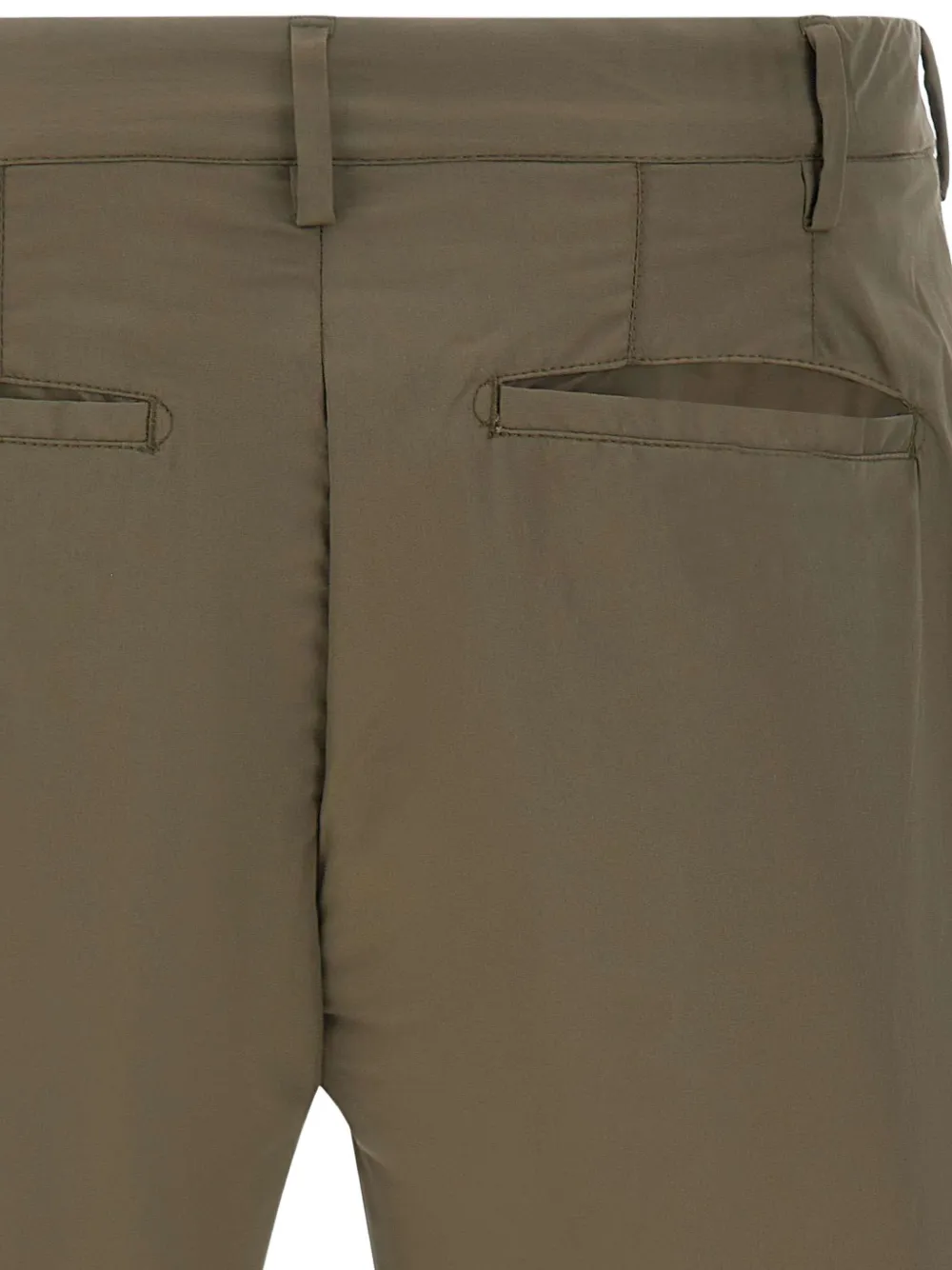 Perfection Shorts met elastisch vlak en riemlus Groen