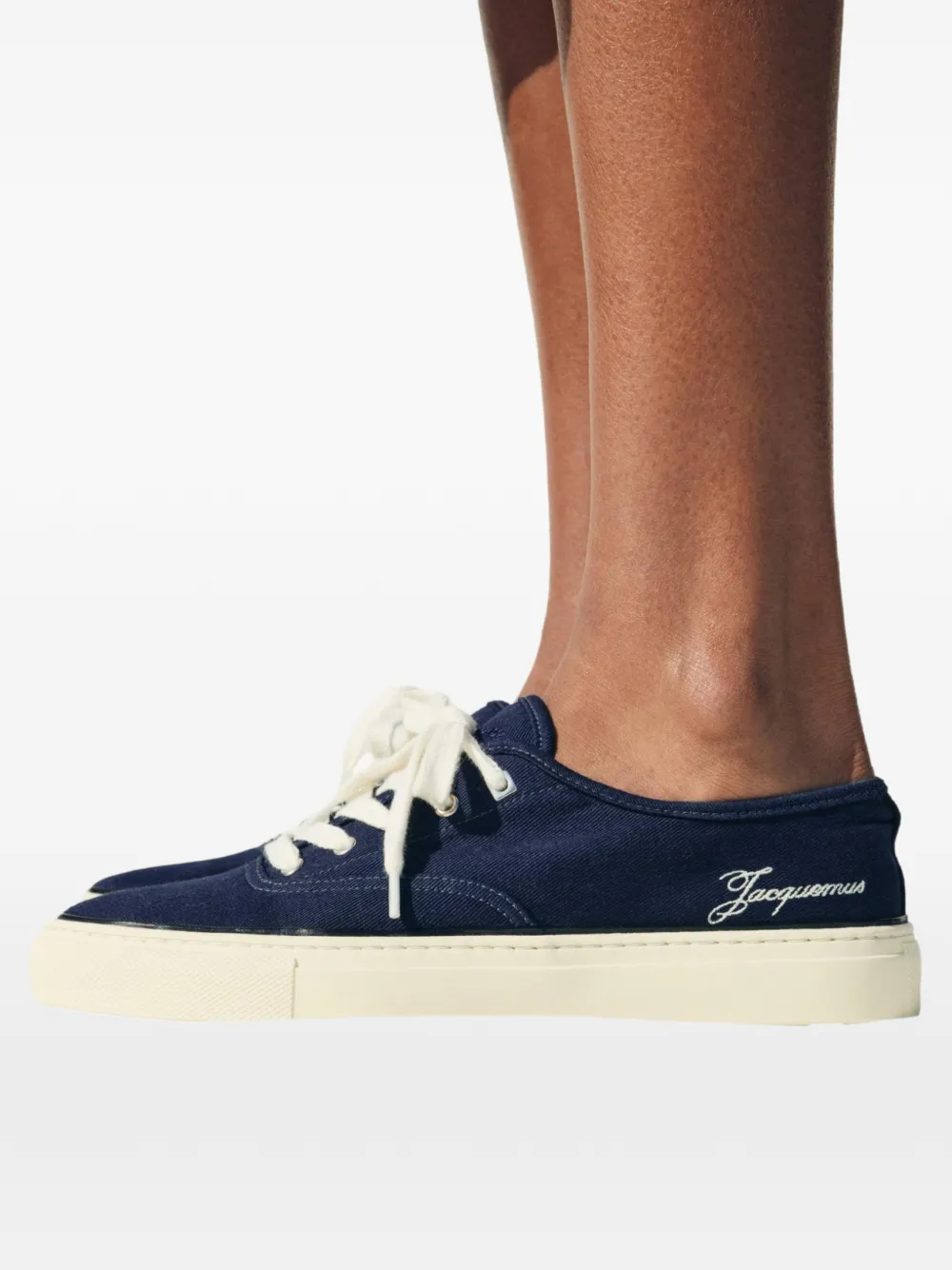 Jacquemus Féfé logo-embroidered low-tops sneakers Blauw