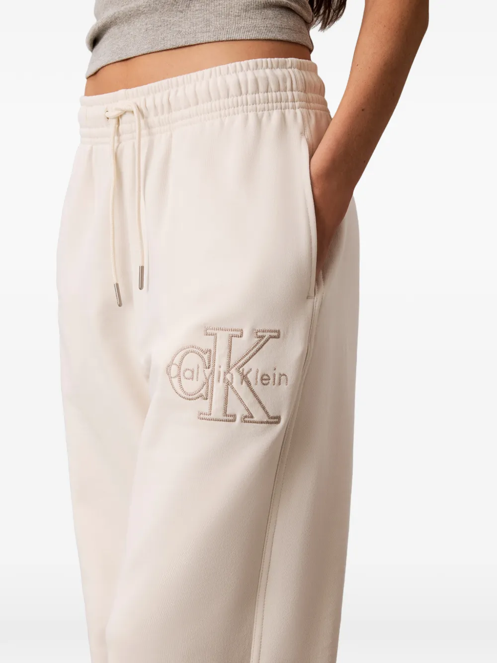 Calvin Klein Trainingsbroek met geborduurd logo Beige