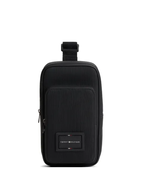 Tommy Hilfiger logo-patch messenger bag