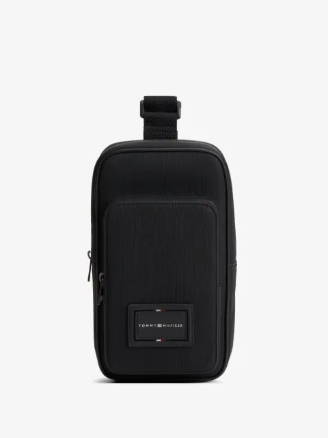 Tommy Hilfiger logo-patch messenger bag