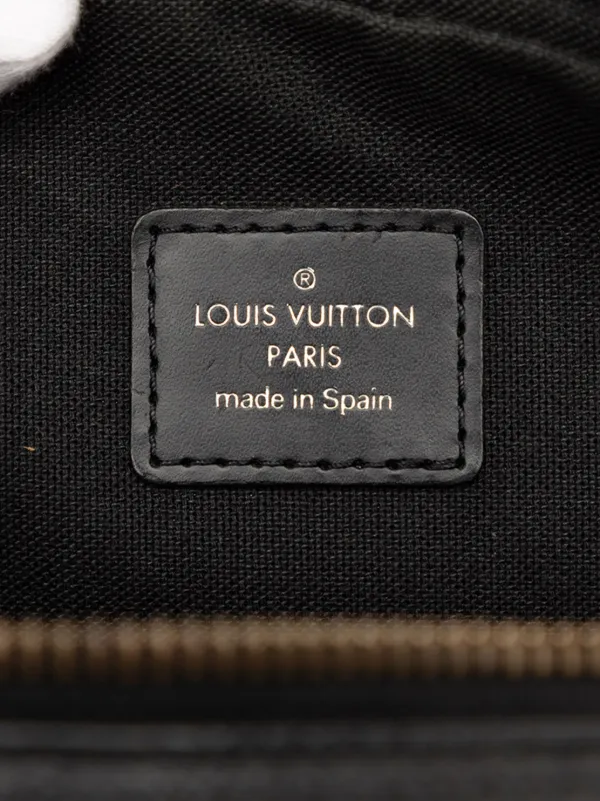 Louis Vuitton Pre-Owned 2003 Taiga Pochette Kaluga Clutch Bag