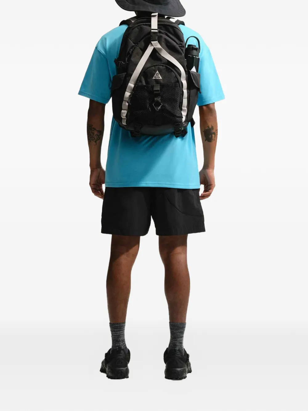 Nike Dolomiti shorts met ceintuur Zwart