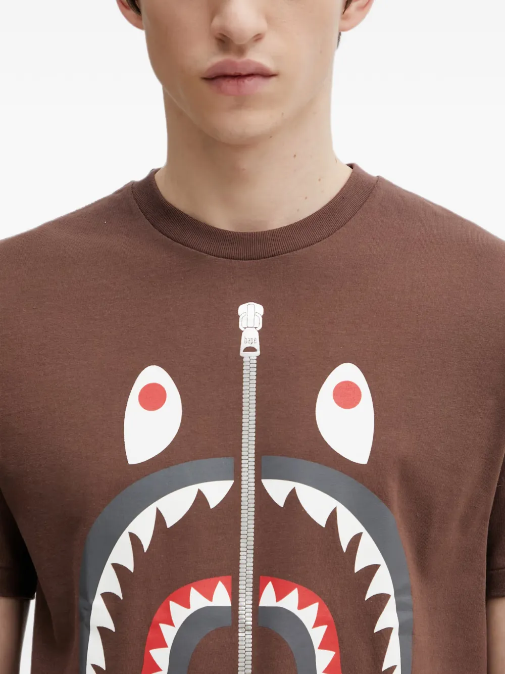 A BATHING APE Shark graphic-print T-shirt Bruin